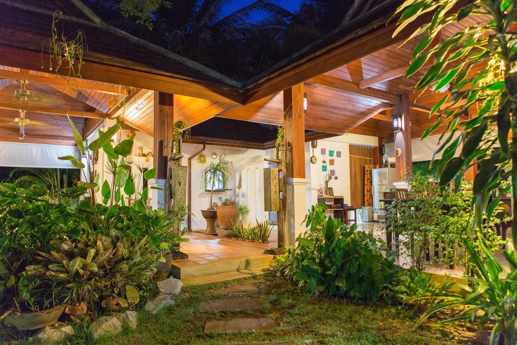 Easy Time Resort Laem Sai Beach Kültér fotó