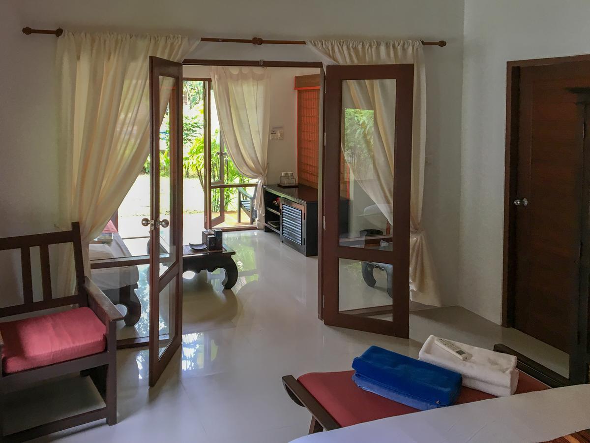 Easy Time Resort Laem Sai Beach Kültér fotó