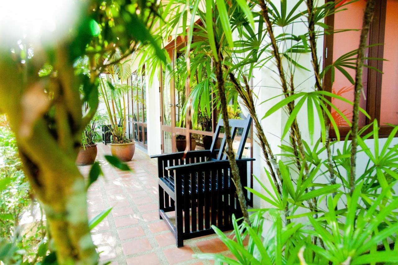 Easy Time Resort Laem Sai Beach Kültér fotó